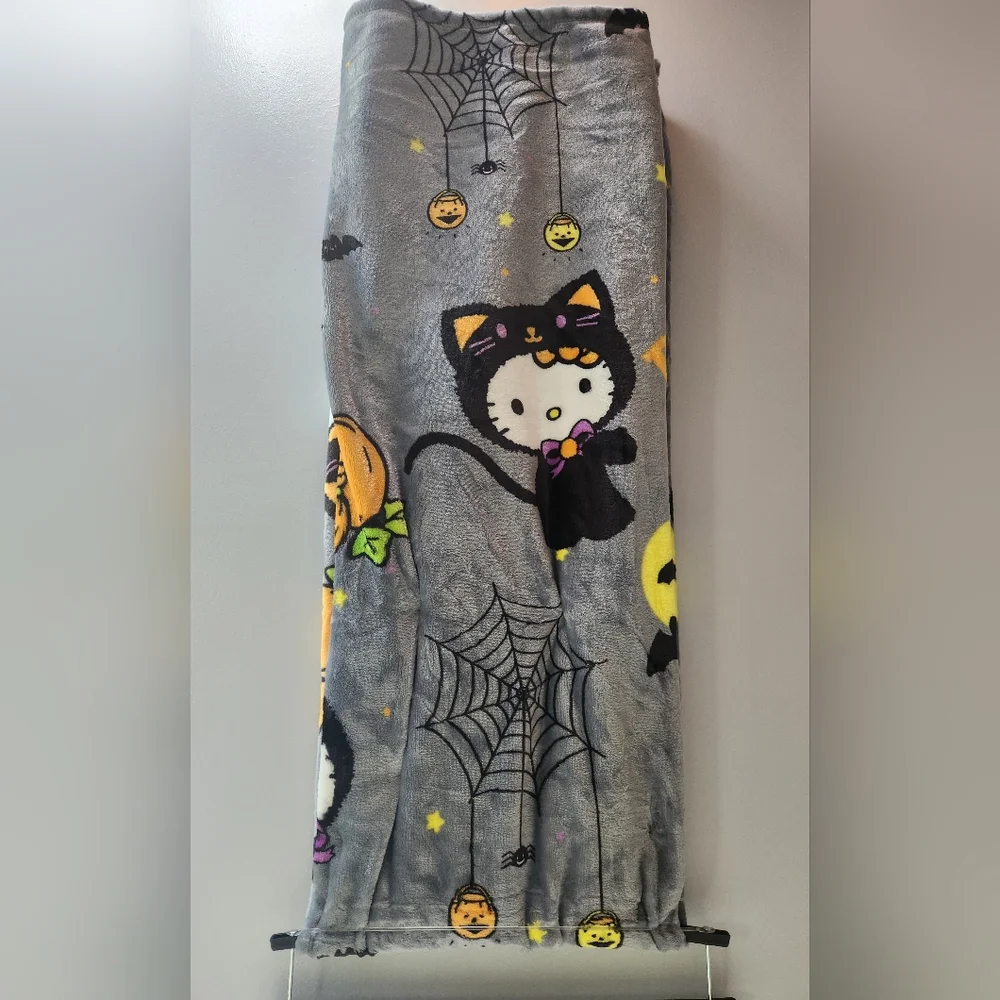 Hello Kitty Halloween Blanket Black and Gray